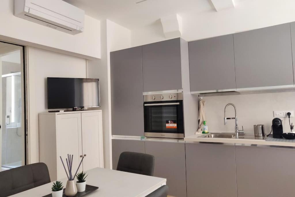La Casa Di Dani Apartment Genoa Bagian luar foto