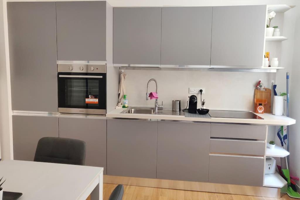 La Casa Di Dani Apartment Genoa Bagian luar foto